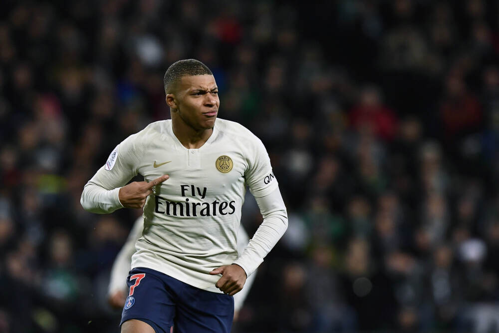 A股！宁德时代市值超越贵州茅台 两大板块集体拉涨！